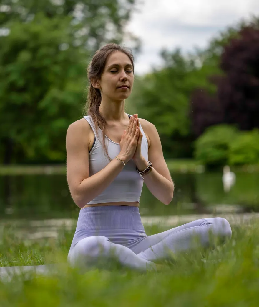 Nadège en pratique de yoga